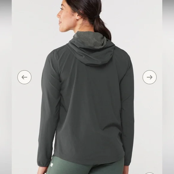 Vuori Women’s Outdoor Trainer Javket in mauve! - Picture 8 of 9